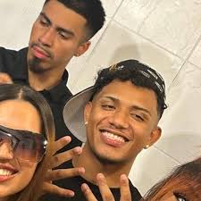 Julia Abrego (@JuliaAbrego)