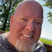 Mike Hulburt's Instagram, Twitter & Facebook