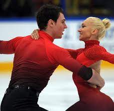 Die älteste olympische wintersportart vereint höchste sportlichkeit und athletik mit musikalität und ausdruck. Aljona Sawtschenko Eine Erstaunliche Frau Zwischen Zwei Mannern Welt
