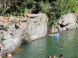 יש כל כך הרבה דברים לעשות. 35mn Le Luech A Chareneuve Mairie De Besseges Lieux De Vacances Vacances Mairie