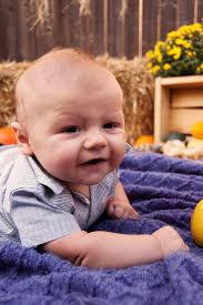 Family photographer available for fall shoots