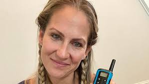 Amazon.com: Motorola T100 Talkabout Radio, 2 Pack : Electronics