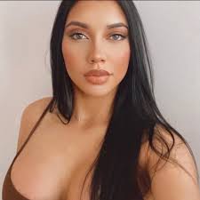 La Donna Saint Louis (@ladonnasaintlouis) • Instagram photos and videos