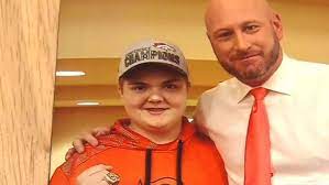 In addition to our normal consultations and treatments at the dr. Orem Teen Gets Vip Treatment After Winning Super Bowl Trip To See Broncos Kutv