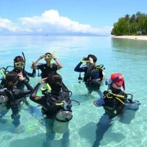 Tunku Abdul Rahman Park Archives - Borneo Climb & Dive