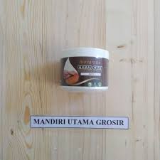 Sementara itu, pernis kayu berjenis water based menggunakan air sebagai pelarutnya. Clear Coat Waterbased Biovarnish 400gr Pernis Kayu Terbaru Agustus 2021 Harga Murah Kualitas Terjamin Blibli