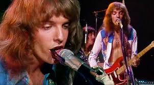 Peter Frampton Rocks Late Night TV With Smash Hit "Show Me The Way"