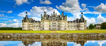 The château de chambord ʃɑ̃bɔʁ]) in chambord, centre region, france, is one of the most recognisable châteaux in the world from wikipedia, the free encyclopedia. Chateau De Chambord And Da Vinci Designed Double Helix Staircase Architecture