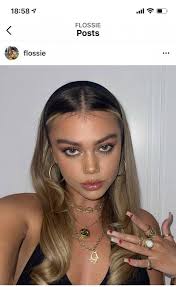 Olivia Neill #7 Back with John, filler's gone wrong and promoting sunbeds  like a moron