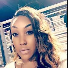 Shardae Wells's Instagram, Twitter & Facebook