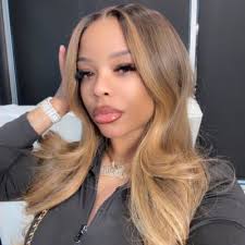 Imani Taylor 🇻🇮🇵🇷 (@manithebody)