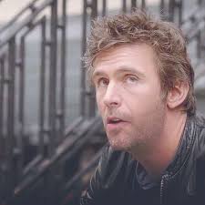 Jack Davenport as Derek Wills ..rh