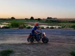 Check spelling or type a new query. Coleman Powersports 200cc Gas Powered Mini Bike Red And Black Walmart Com Walmart Com