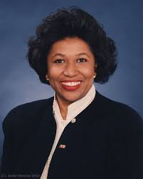 U.S. Senate: The Power of a Single Voice: Carol Moseley Braun Persuades the  Senate to Reject a Confederate Symbol