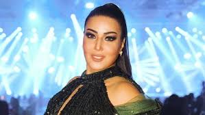 من بين كل النجمات العربيات اللواتي خسرن الوزن كان تحوّل الممثلة المصرية سمية الخشاب هو الأكثر. Ø³Ù…ÙŠ Ø© Ø§Ù„Ø®Ø´Ø§Ø¨ ÙˆØ´Ù‡Ø±Ø²Ø§Ø¯ ÙÙŠ Ø¥Ù†Øª Ù…ÙŠÙ† Ø§Ù…Ø±Ø£Ø© Ù„Ø§ ØªÙ†Ù‡Ø²Ù… Ø§Ù„Ù†Ù‡Ø§Ø±