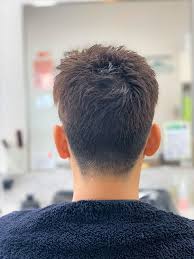 10代大学生ツーブロック短髪スタイル動画付き詳細記事 髪型 メンズ ツーブロック 男性の髪 ツーブロック