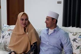 Berbagai cara pun dilakukan untuk mengetahuinya, termasuk cek nik berdasarkan nama dan tanggal lahir. Sempat Ganti Nama Yang Sudah Disiapkan Sejak Kandungan 4 Bulan Ini Arti Nama Anak Kartika Putri Dan Habib Usman Bin Yahya