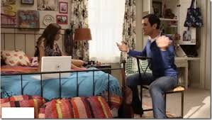 It matches from the room layout to furniture and even decorations how the. Reckless Bliss Modern Family Homes Modern Family House Modern Family Family House