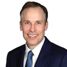 Peter Muth's Instagram, Twitter & Facebook