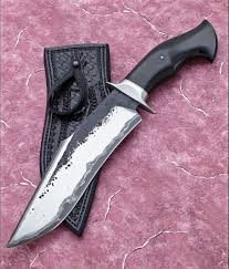 Joker cuchillo bushcraft enterizo arrui 10 co60, hoja de 10 cm, mango de madera de olivo, incluye funda de cuero marrón, herramienta de pesca, caza, camping y senderismo. Claudio Sobral Black Bull Camp Knife Cuchillos Artesanales Cuchillos Cuchillos Bushcraft