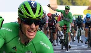 Les couleurs des maillots officiels de classement du tour sont jaune, vert, blanc ou à pois et signifient le suivant: La Victoire De Sam Bennett Au Tour De France A Remis Le Cyclisme Irlandais Sur La Carte Fr24 News France