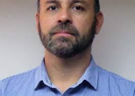 Revolución en la medicina veterinaria: chileno crea la primera vacuna para  esterilizar perros sin cirugía