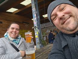 Enjoying a pint of Hawkstone at Diddly Sqaut. 1.5 hour drive to get here  but very much worth it 😁