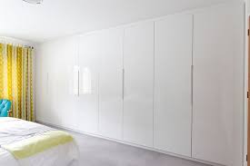 Built In Wardrobes With No Handles Google Search White Gloss Bedroom White Gloss Bedroom Furniture White Fitted Wardrobes