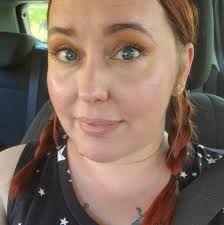 How to create effective prompts for AI art generation?