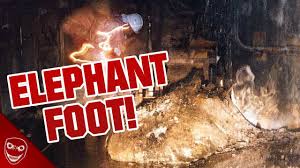 The guys and i are having a bash at troubleshooting the problem of the elephants foot in the chernobyl powerplant. Das Gefahrlichste Foto Der Welt Elephant Foot Von Chernobyl Youtube