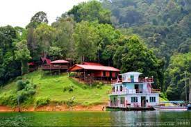 Jika anda ingin melancong ke tempat menarik sekitar tapah, anda boleh mengunjungi: 8 Tempat Menarik Paling Best Di Perak Yang Mesti Dilawati Cari Homestay