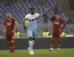 Vedere italian serie a trasmissioni online. Lazio Beats Roma 3 0 To Boost Champions League Chances Taiwan News 2019 03 03