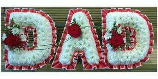 Our florists have used white spray chrysanthemum as well as red roses and freesia to create. Unique It Same Day Flowers Delivery In Nairobi