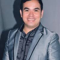 30+ perfiles de «Bernard Vasquez»