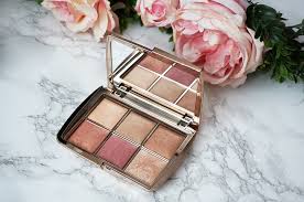 The hourglass ambient lighting edit mini palette is a really pretty every day palette. Review Hourglass Ambient Lighting Edit Unlocked Palette Polished And Inspired