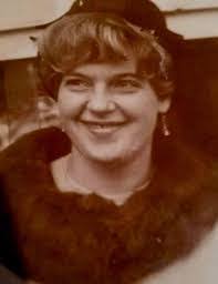 Barbara Bell's Instagram, Twitter & Facebook