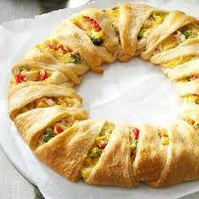 Chicken Crescent Wreath Recipe How To Make It Taste Of Home