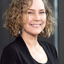 Kristina Hare's Instagram, Twitter & Facebook