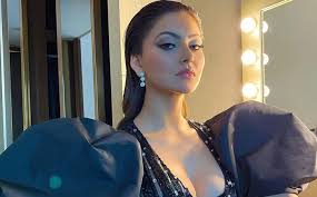 Urvashi rautela is a popular indian model and actress who is popularly known for yo yo honey check out urvashi rautela wiki, height, weight, age, boyfriend, family, biography, facts & more. Urvashi Rautela I M Becoming The Woman Of My Dreams Nifey