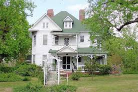 Common questions asked in fountain inn, south carolina. 3 Amazingly Inexpensive Victorian Homes For Sale Old Victorian Homes Victorian Homes Victorian Houses For Sale