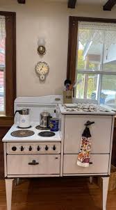 Image result for Woodtone Brown 1964 Hotpoint