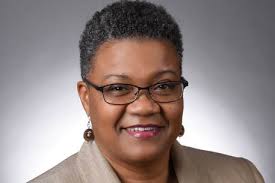 Paula Vest's Instagram, Twitter & Facebook