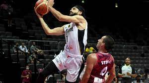 Grund dafür sind die enormen versicherungsanforderungen, die nicht erfüllbar sind und damit einen einsatz verhindern. Olympia Qualifikation Fur Tokio Deutsche Basketballer Gewinnen Auftaktspiel Eurosport