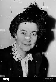 Dr eleanor hi-res stock photography and images