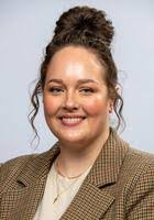 Emily Hansen's Instagram, Twitter & Facebook