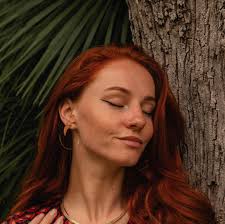 Boucles d'Oreilles Spirales Dorées Minimalistes Martelées || Boucles  d'Oreilles Spirales Légères || Boucles d'Oreilles Faites à la Main