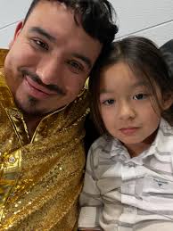 Is My Turkey a Girl? Checking for Signs of a Female Turkey