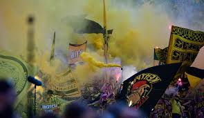 Pokalfinale gerät zur kriegserklärung gegen den dfb. Dfb Pokal Finale Eintracht Frankfurt Borussia Dortmund 1 2