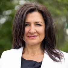 Abby Goldstein's Instagram, Twitter & Facebook