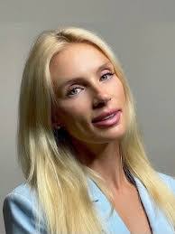 Crystal Joyner's Instagram, Twitter & Facebook